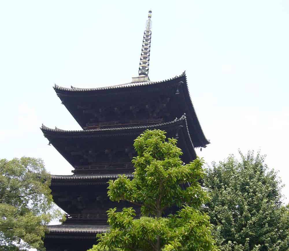 [柔構造]柔らかいほうが強い！東寺の五重塔は日本最高57m、地震に強い伝統的木造建築！