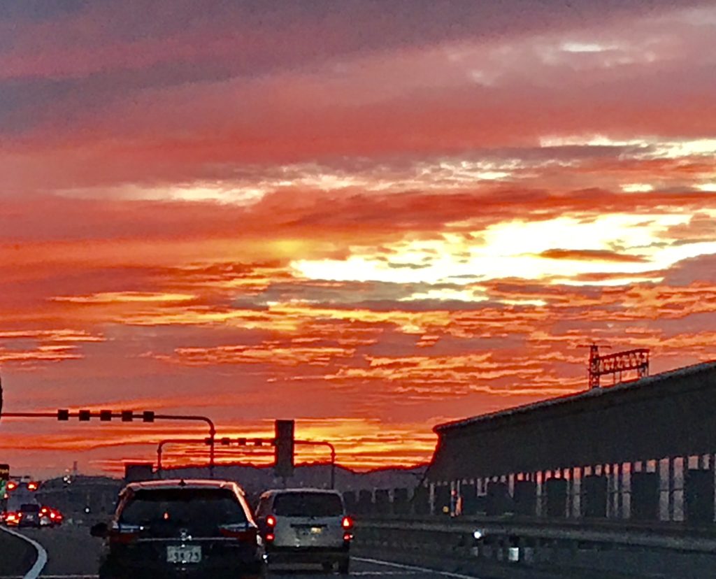 「まくら」を制する者は人生を制する。知らんけど・・