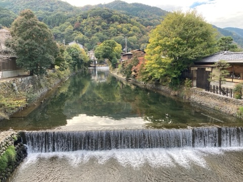 人を引き付ける魅力とは。肩書という鎧を脱ぐ期待と不安。